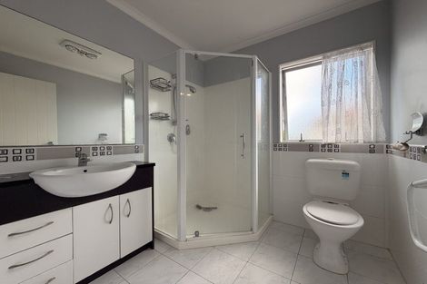 Photo of property in 41a Baverstock Road, Flat Bush, Auckland, 2016