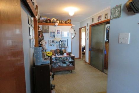 Photo of property in 3 Wiremu Place, Blagdon, New Plymouth, 4310