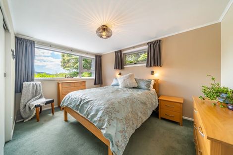 Photo of property in 50 Ngahere Street, Stokes Valley, Lower Hutt, 5019