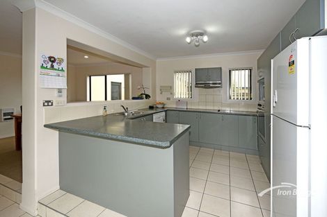 Photo of property in 65 Coolspring Way, Redwood, Christchurch, 8051