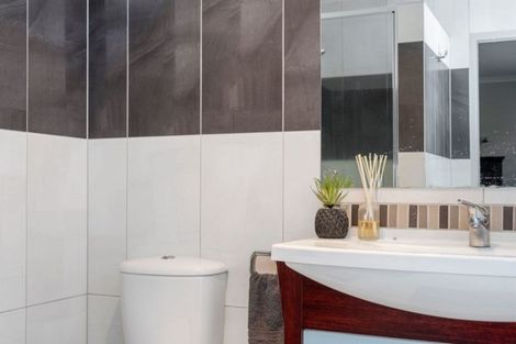 Photo of property in 591 Gloucester Road, Papamoa Beach, Papamoa, 3118