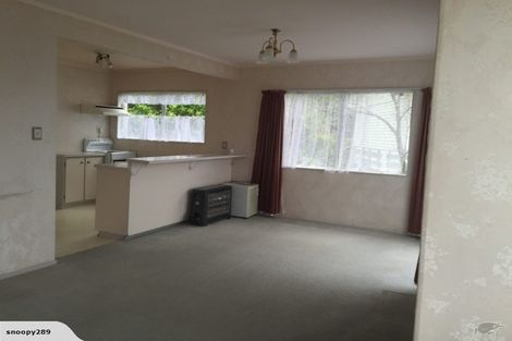 Photo of property in 2/7 Wye Street, Island Bay, Wellington, 6023