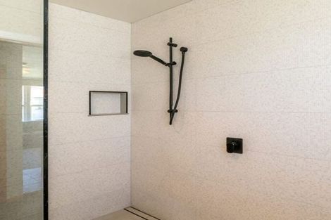 Photo of property in 172 Queen Street West, Levin, 5510