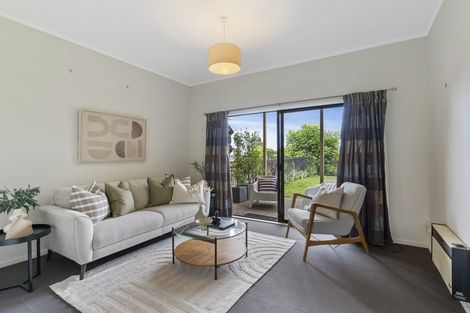 Photo of property in 2/30 Vauxhall Road, Devonport, Auckland, 0624