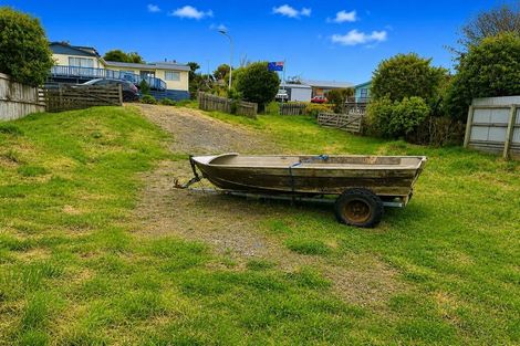 Photo of property in 12 Hill Street, Kaka Point, 9271