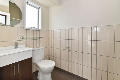 Photo of property in 4a St James Avenue, Helensville, 0800