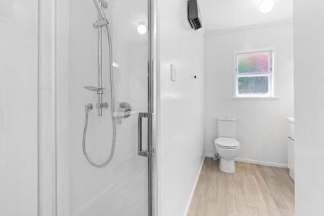 Photo of property in 3/5 Empire Road, Orewa, 0931