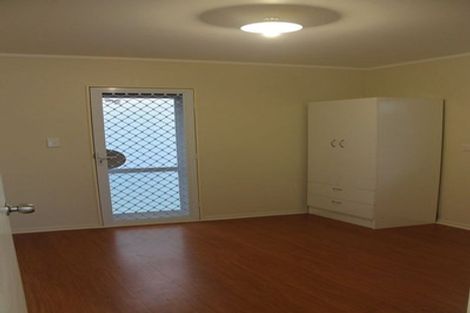 Photo of property in 55a Archibald Road, Kelston, Auckland, 0602