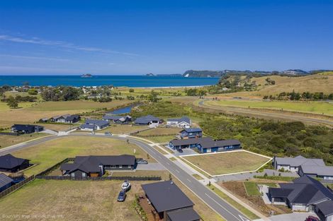 Photo of property in 6 Powhiri Place, Wharekaho, Whitianga, 3510