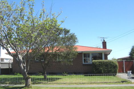 Photo of property in 7 Chedworth Avenue, Bishopdale, Christchurch, 8053