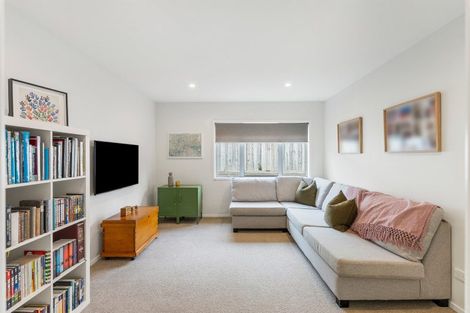 Photo of property in 6 Turpin Road, Riverhead, 0820