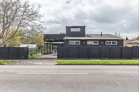 Photo of property in 40 Mako Mako Road, Levin, 5510