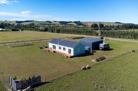 Photo of property in 86 Racecourse Road, Amberley, 7482