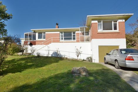 Photo of property in 11 Hellyer Street, Macandrew Bay, Dunedin, 9014