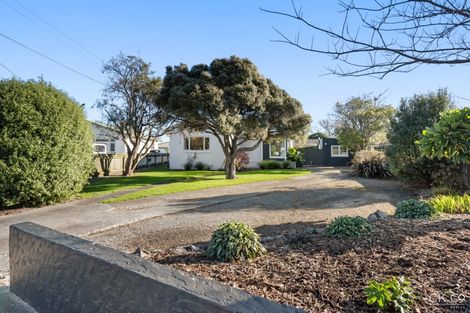 Photo of property in 20 Hinemoa Street, Waiwhetu, Lower Hutt, 5010