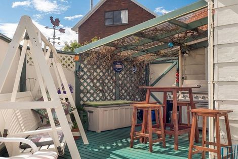 Photo of property in 1 Brugh Place, Waverley, Dunedin, 9013