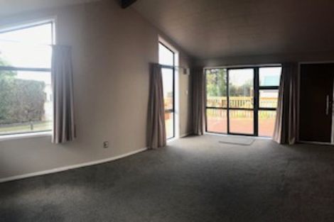 Photo of property in 20 Hapi Street, Pomare, Rotorua, 3015