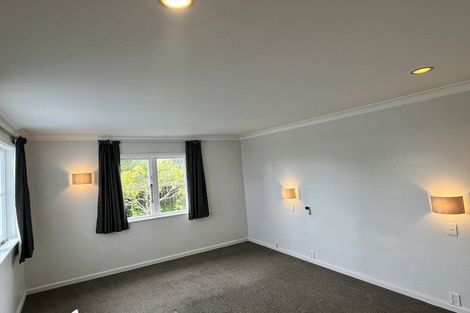 Photo of property in 14 Mountain View Road, Fitzherbert, Palmerston North, 4410