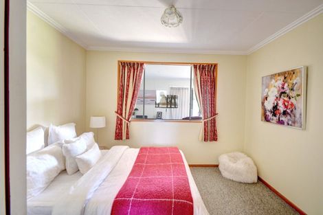 Photo of property in 20 Snowdon Street, Allanton, Mosgiel, 9092