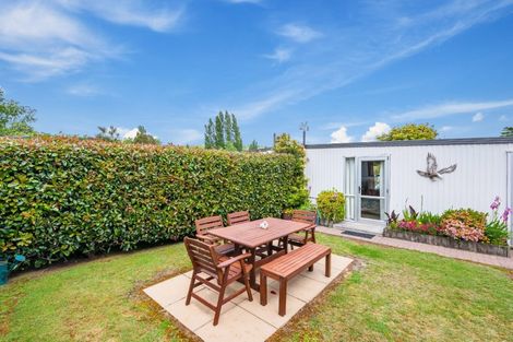 Photo of property in 9 Candu Lane, Kinloch, Taupo, 3377