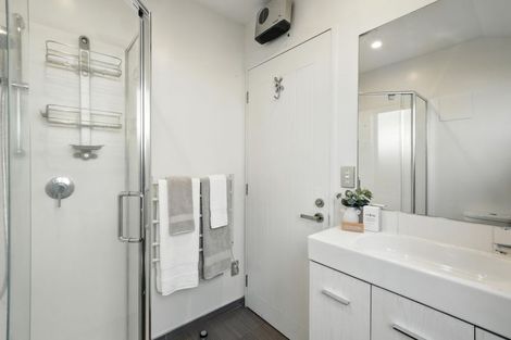 Photo of property in 183a Geraldine Street, Edgeware, Christchurch, 8013