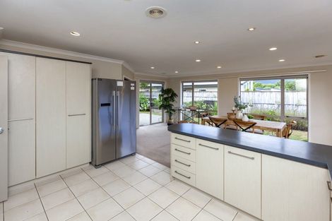 Photo of property in 9 Hulme Way, Raumati Beach, Paraparaumu, 5032