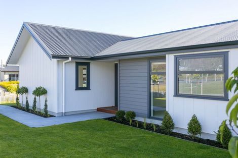 Photo of property in 30 Victoria Street, Richmond Heights, Taupo, 3330