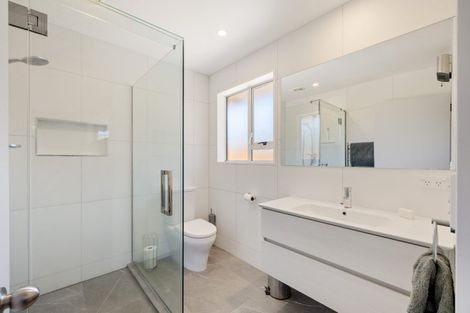 Photo of property in 10 Apollo Place, Papanui, Christchurch, 8052