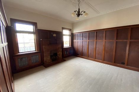 Photo of property in 191 Queens Drive, Lyall Bay, Wellington, 6022