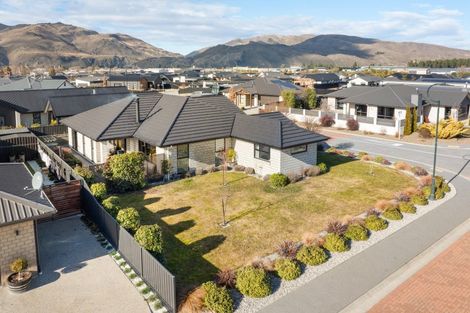 Photo of property in 12 Neason Place, Cromwell, 9310