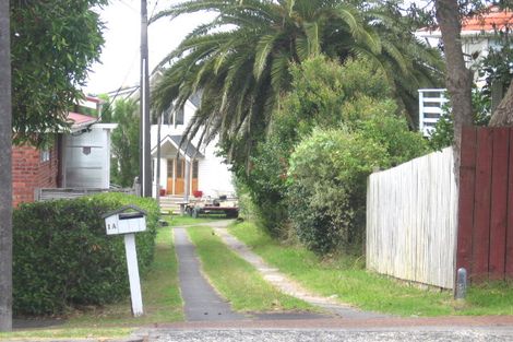 Photo of property in 1a Coronation Road, Hillcrest, Auckland, 0627
