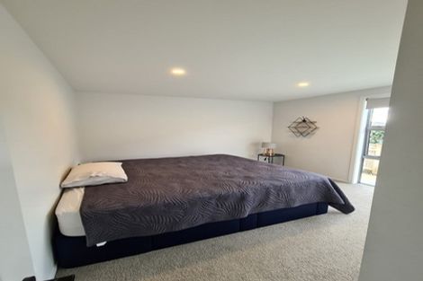 Photo of property in 1 Harry Way, Upper Vogeltown, New Plymouth, 4310