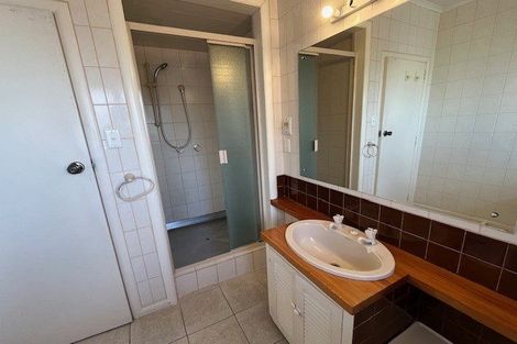 Photo of property in 53 Granger Road, Cockle Bay, Auckland, 2014