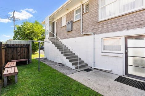 Photo of property in 1/771 Beach Road, Browns Bay, Auckland, 0630