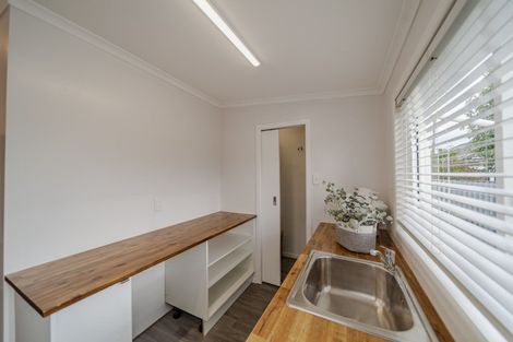 Photo of property in 40 Middle Road, Havelock North, 4130