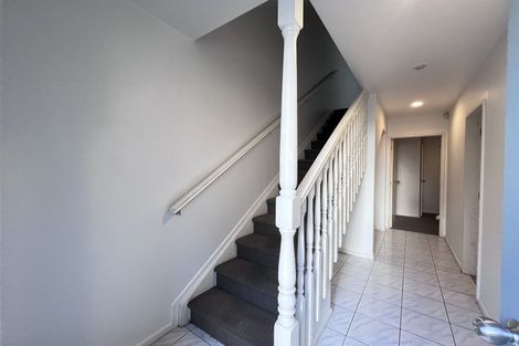 Photo of property in 3/1 Briar Way, New Lynn, Auckland, 0600