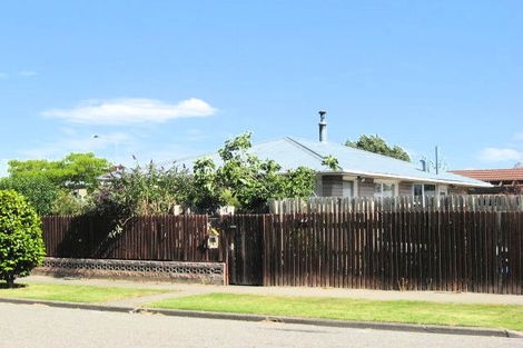 Photo of property in 1 Walcot Street, Bromley, Christchurch, 8062