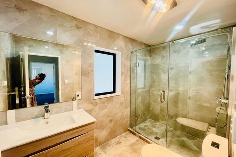 Photo of property in 1/2 Cameron Street, Papakura, 2110