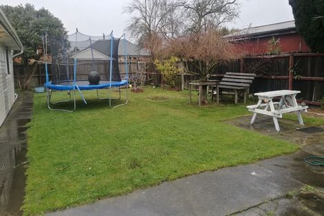 Photo of property in 83 Kendal Avenue, Burnside, Christchurch, 8053