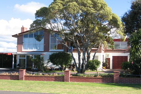 Photo of property in 24 Milton Road, Orewa, 0931