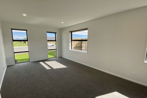 Photo of property in 72 Crossley Avenue, Woodend, 7610