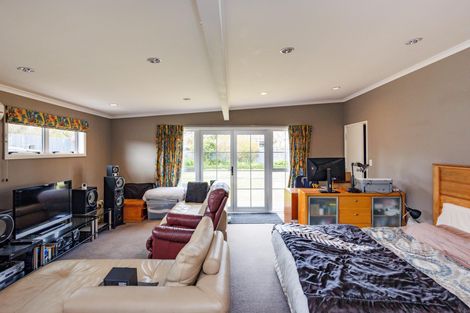 Photo of property in 21 Alan Street, Palmerston North, 4414