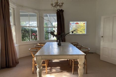 Photo of property in 19 Lake Road, Devonport, Auckland, 0624