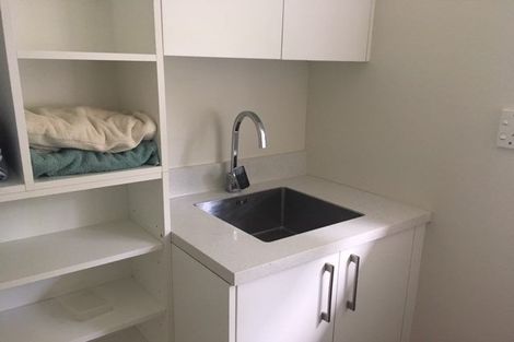 Photo of property in 1/697 Great North Road, Grey Lynn, Auckland, 1021
