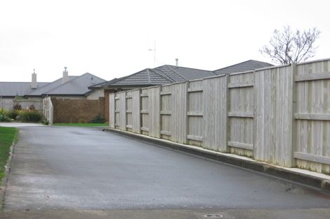 Photo of property in 125 Schnell Drive, Kelvin Grove, Palmerston North, 4414