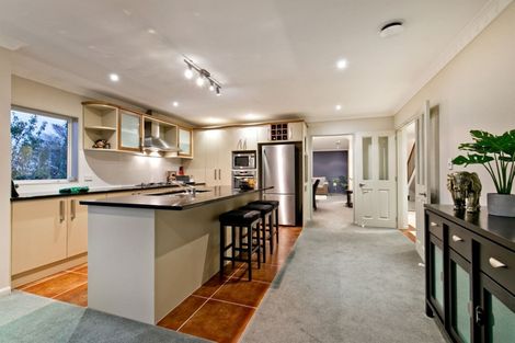 Photo of property in 41 Sapperton Drive, Henderson, Auckland, 0612