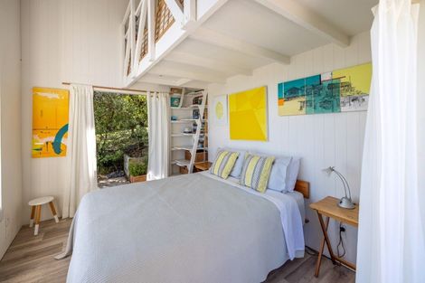 Photo of property in 25 Delamore Drive, Oneroa, Waiheke Island, 1081