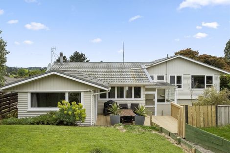 Photo of property in 11 Ries Street, Dannevirke, 4930