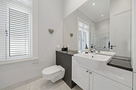 Photo of property in 12 Ridings Road, Remuera, Auckland, 1050