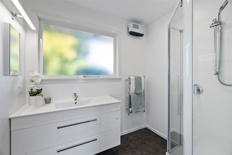 Photo of property in 98 Teesdale Street, Burnside, Christchurch, 8053